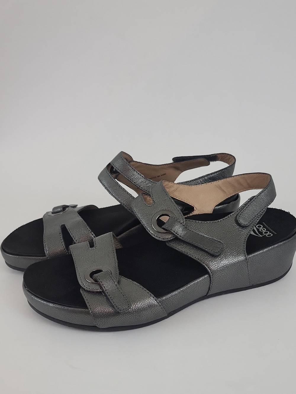 ABEO Greta Pewter Metallic Leather Wedge Sandals Size 9